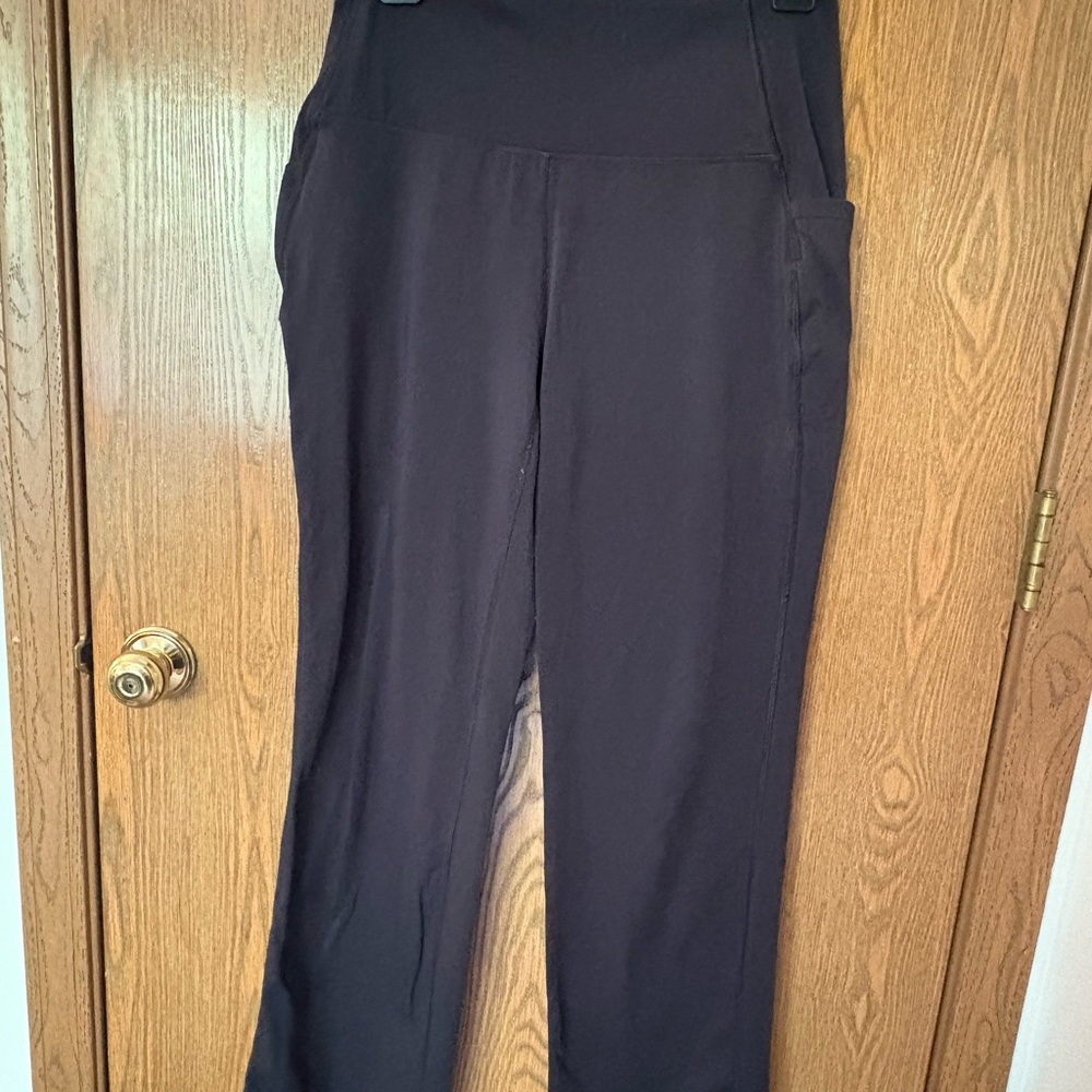 All in Motion Women's Black Straight Leg Pants